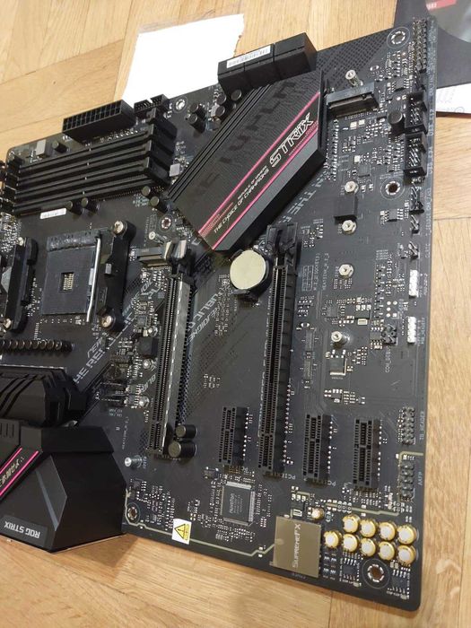 Asus ROG StriX B550-F Gaming Wi-Fi II