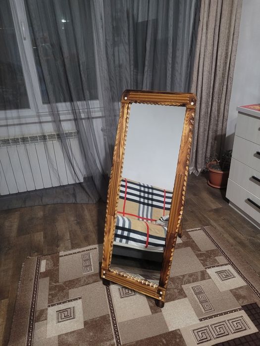Продам зеркало, ручная работа дерево