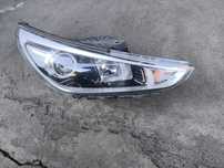 Фар за Hyundai i30