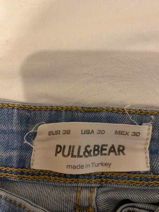 Blugi Pull and Bear 38