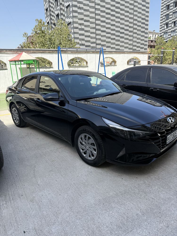 Hyundai elantra 2021