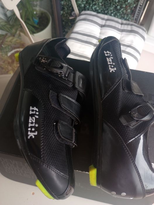Fizik R5 Donna cycling shoes