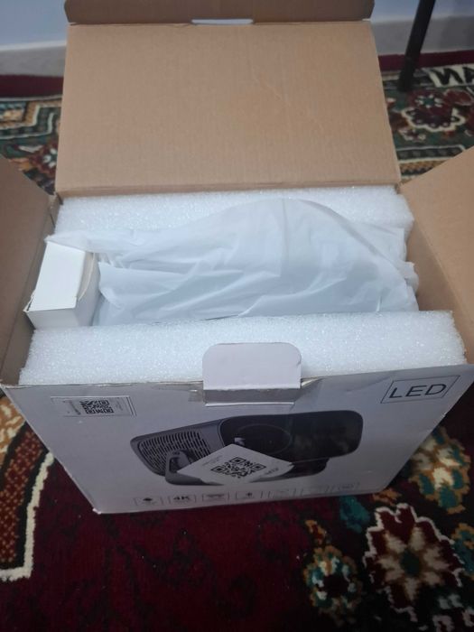 HY300 Pro Projector Support 4K1080P WIFI6 5G Wireless 5.0 Bluetooth An