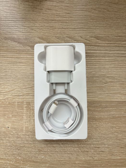 Оригинален Комплект зарядно Айфон (iPhone) USB-Type-C 20W