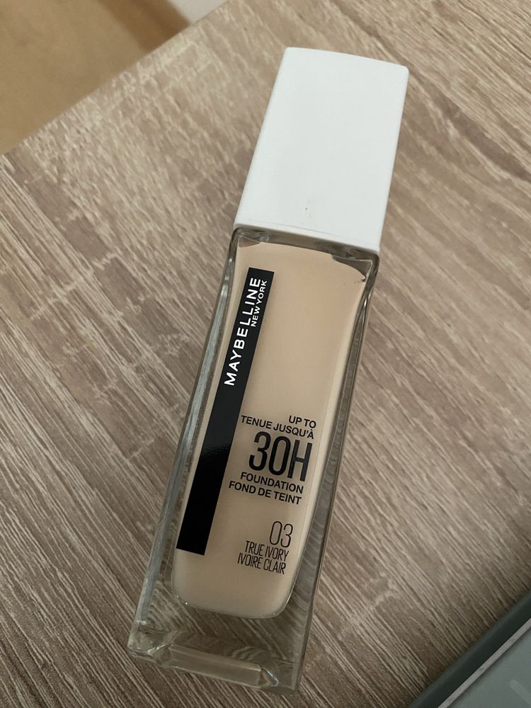 Maybelline super stay фондьотен 03