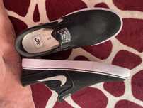 Pantofi Nike nr 43