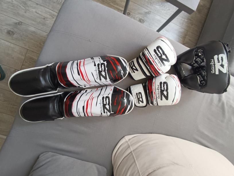 Екипировка за кикбокс