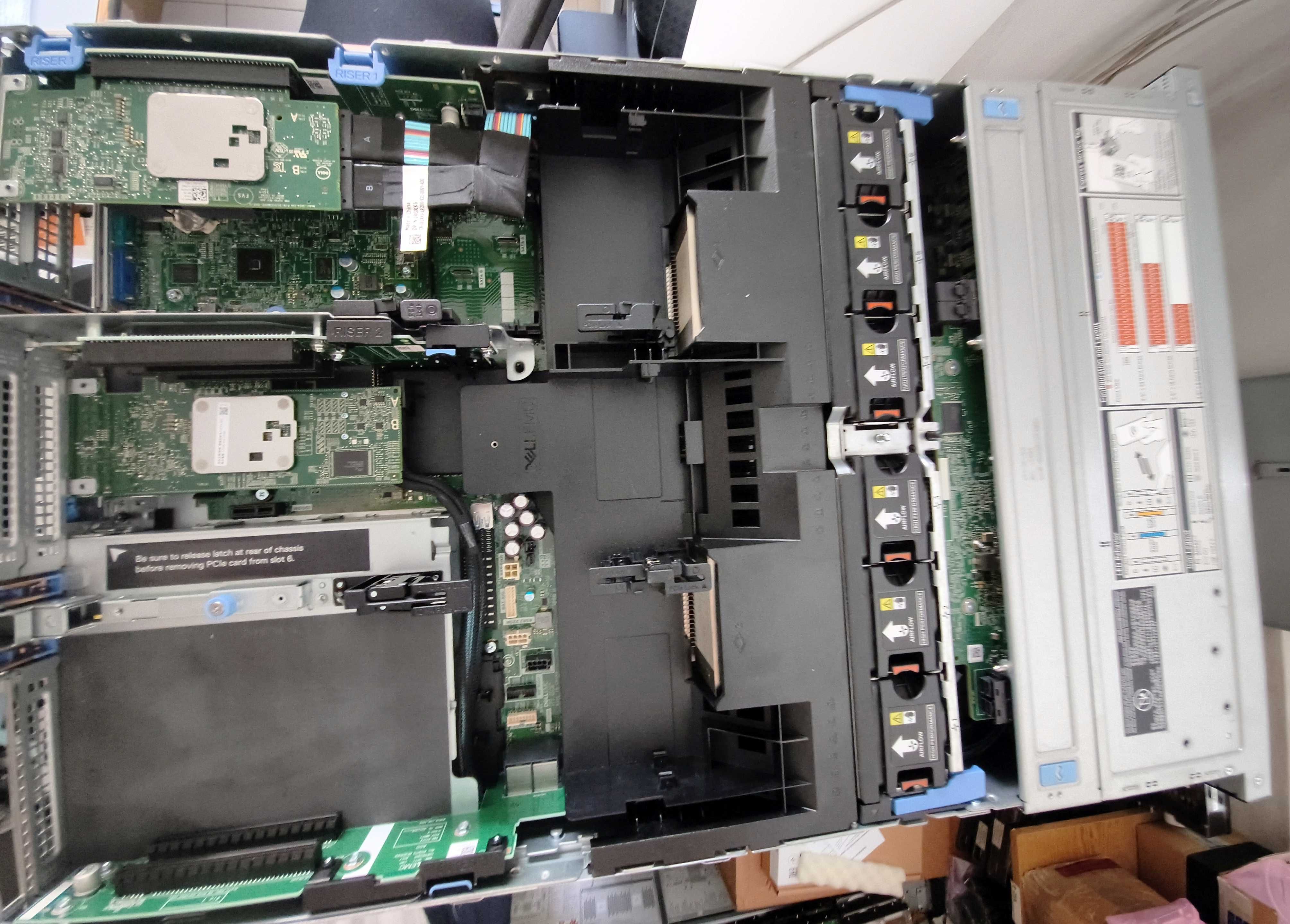 Сървър Dell R740XD VxRail P570F 2*Gold 6230 128GB 24SFF SAS/SATA/NVMe