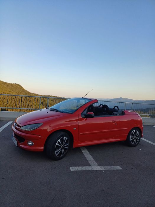 Se vinde Peugeot 206cc (furia roșie)