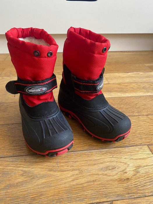 Продавам детски топли апрески Bress4N - 25/26 номер