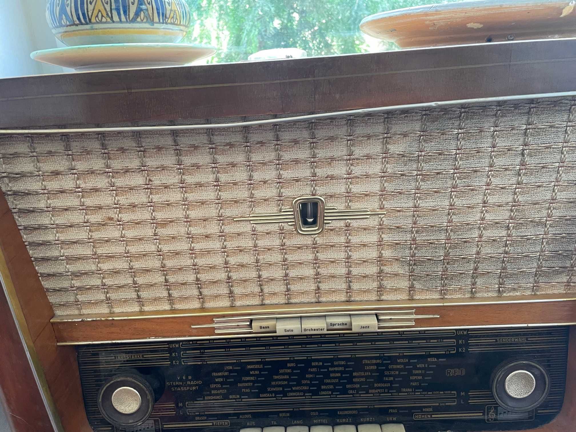 Radio pe lampi STASSFURT, obiect vintage.