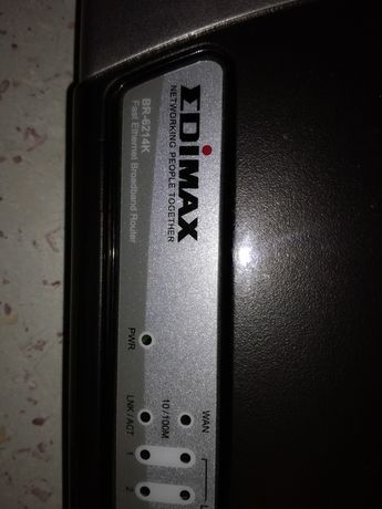 Router edimax br6214k fara incarcator