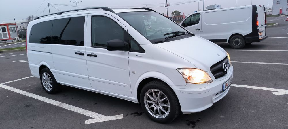 Închirieri microbus 8+1 locuri Cu sau Fără șofer ,se conduce cu   B