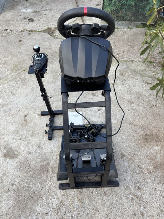 Стойка с волан, педали и скорости – почти нови!