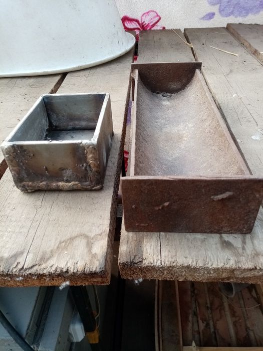 Кормушки и поилки для кроликов