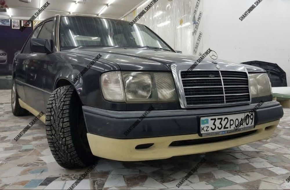 Mercedes W124 накладки на бампера