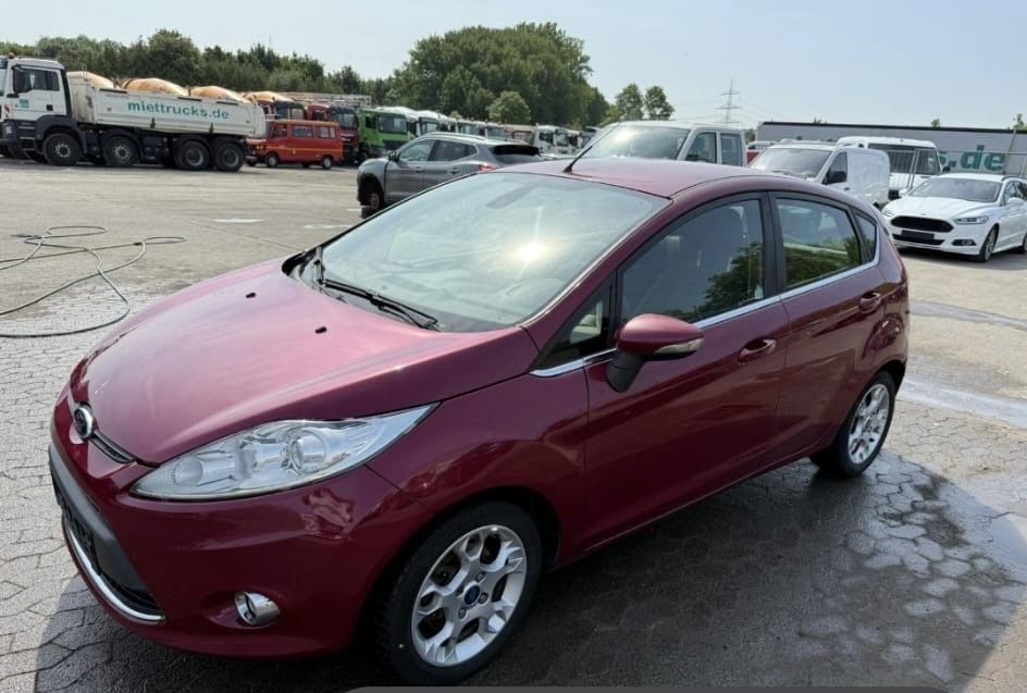 Ford Fiesta 2012 Titanium 1.6 Tdci 95 CP Euro 5 Xenon Climatronic