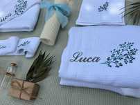 Trusou botez din muselina cu lumanare, personalizat din 9 piese