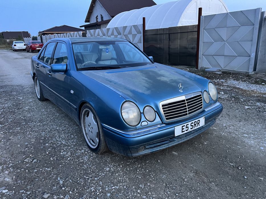 Mercedes E55 AMG 1999 volan dreapta 354 CP