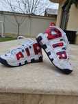 Adidasi Nike Uptempo Editie limitata