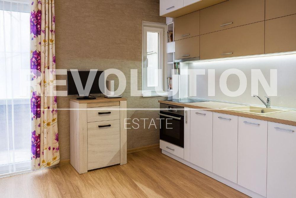 Двустаен апартамент в района на Гръцка махала!