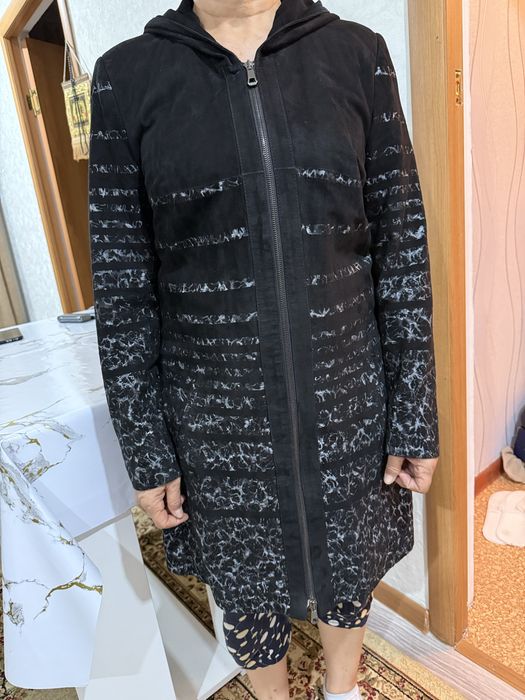 Женская куртка кожанная