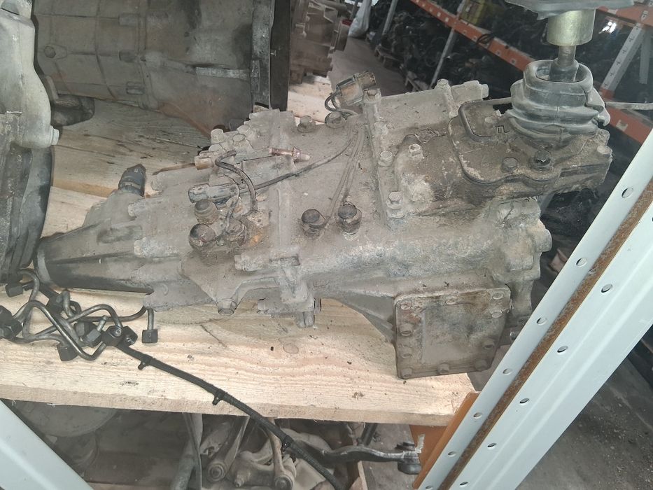 Cutie de transfer pajero 2.8  automat