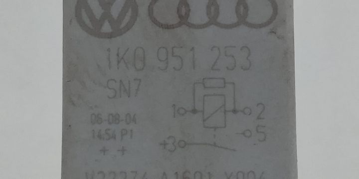Releu  1K0951253 Volkswagen VW Golf a 6-a generatie