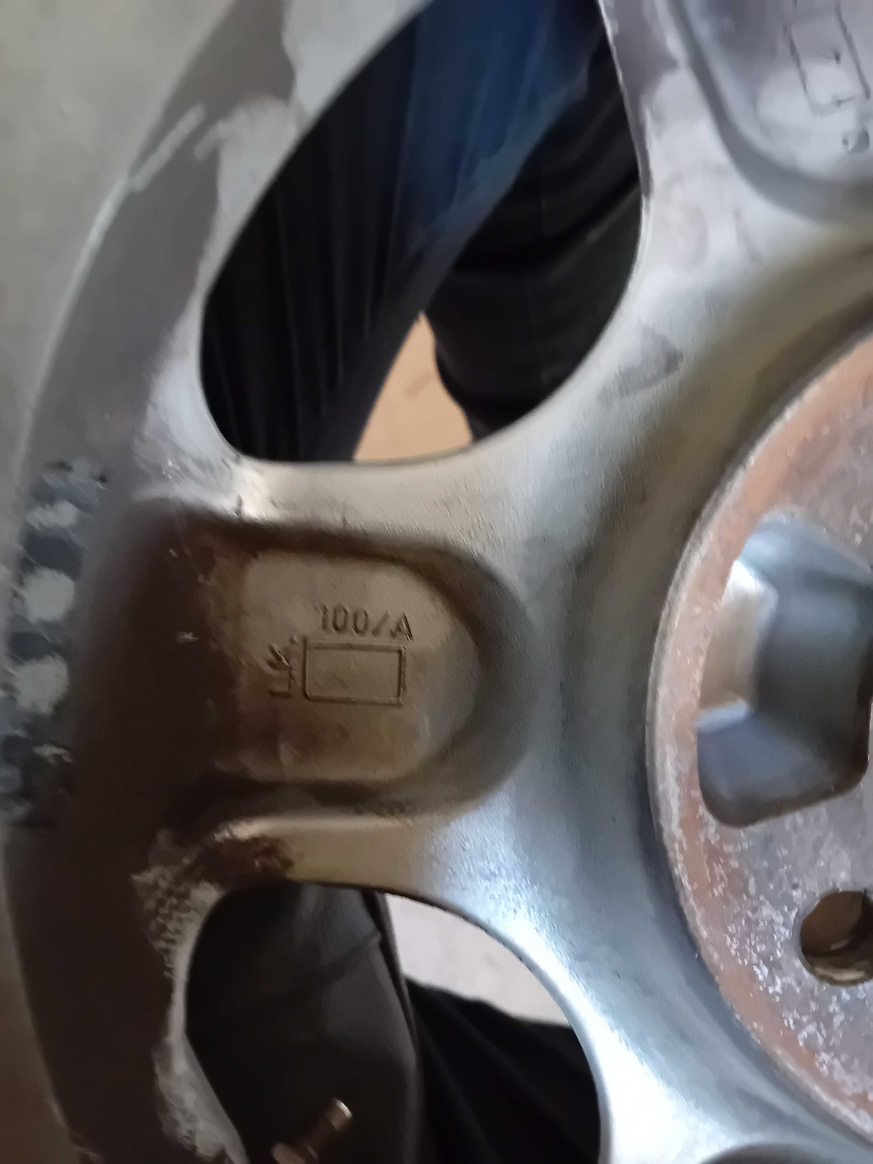 4бр.алуминиеви джанти 14-ки 4х100 ,6Jx14 ,et 33 за VW ,OPEL,HONDA
