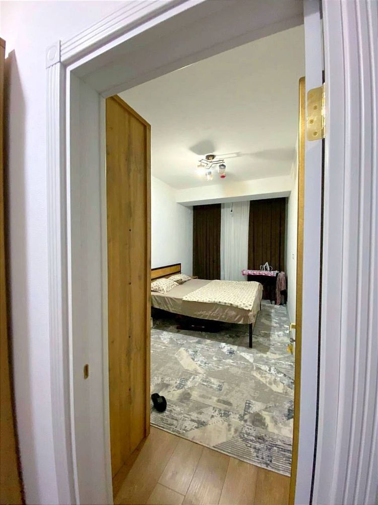 Кизларга квартира.Факат кизларга