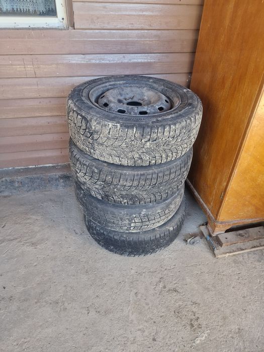 Продам диски с резиной