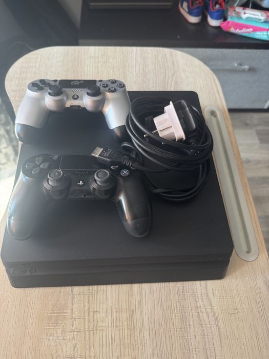 Ps4 cu tot cu jocuri