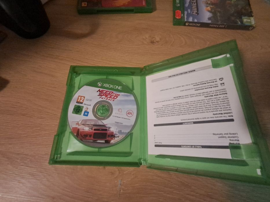 Model:Xbox one s,capacitate:500gb