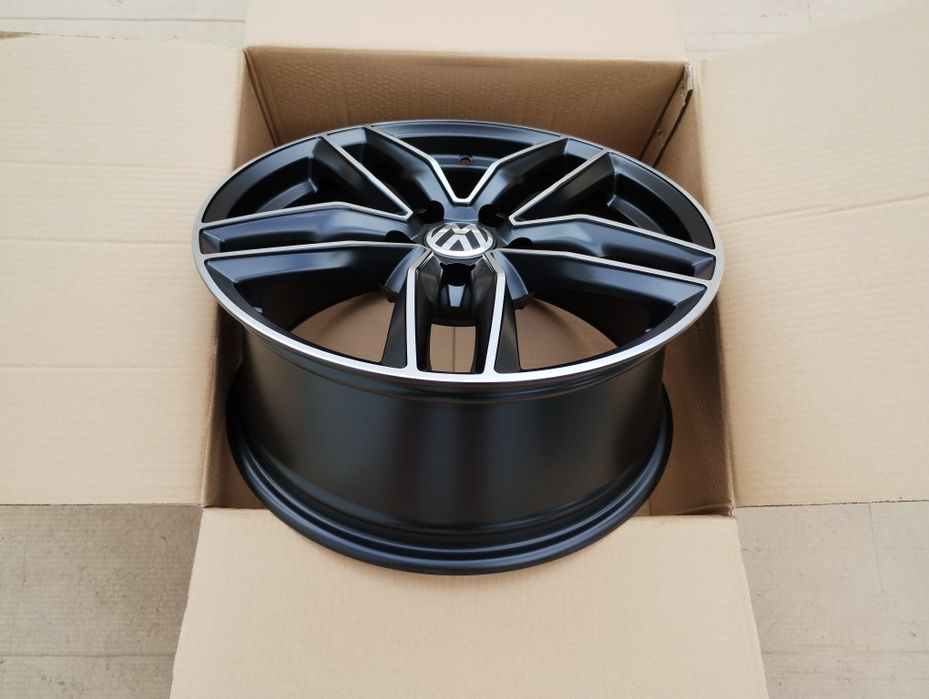 Jante 17 Vw Golf Passat Tiguan Touran Jetta Caddy pe 17 "