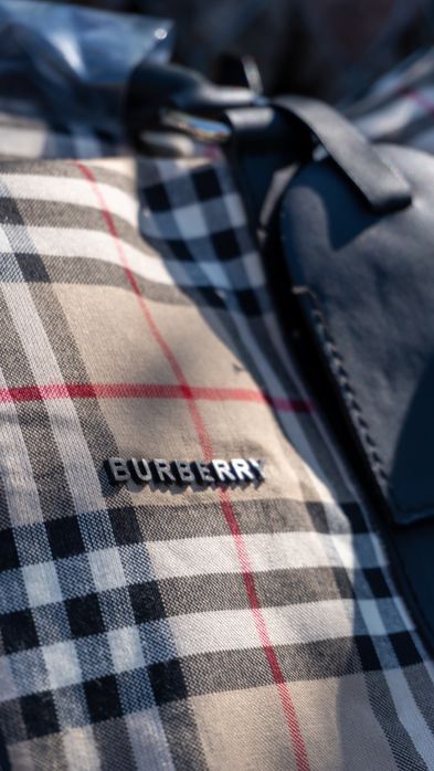 Burberry duffbag