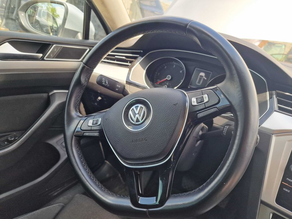 Airbag Volkswagen Passat B8 plansa bord airbag sofer pasager centuri