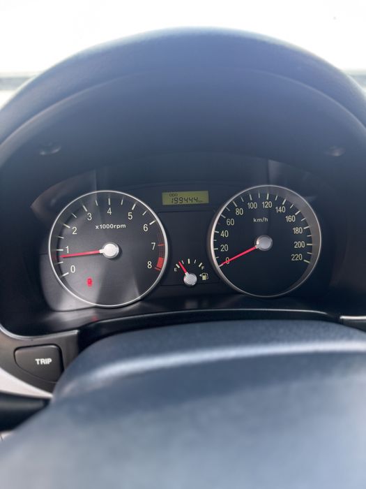 De vanzare Hiyndai Accent 1,6 benzina