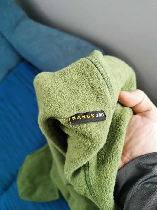 Hanorac Jack Wolfskin Nanuk L si tricou Nike Pro XL