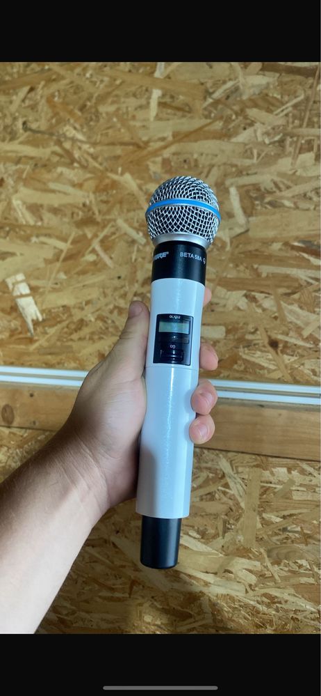 Microfon SHURE QLXD4 Beta 58 A !
