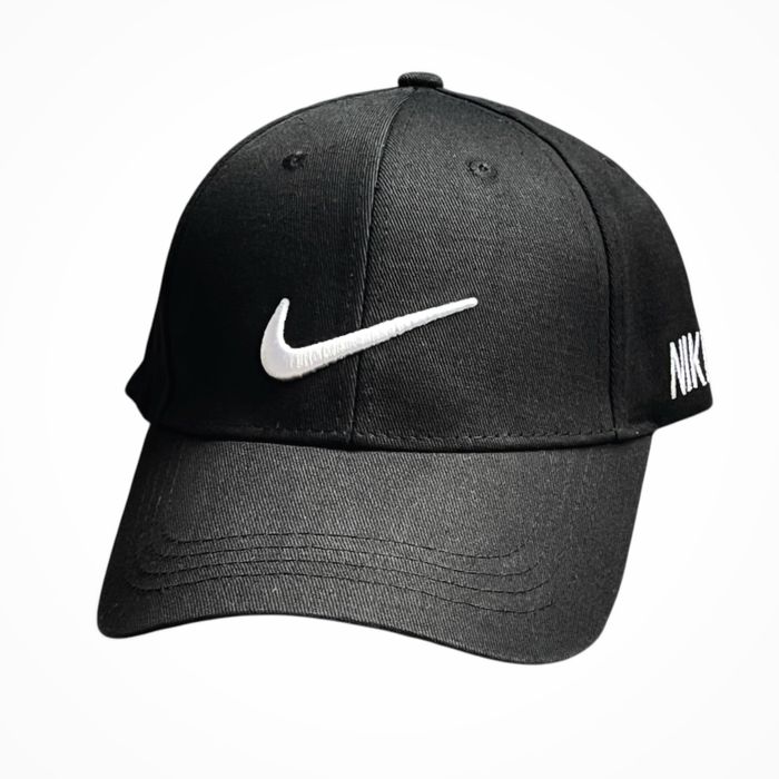 мъжка шапка NIKE лятна твърда козирка универсален размер 57-58см