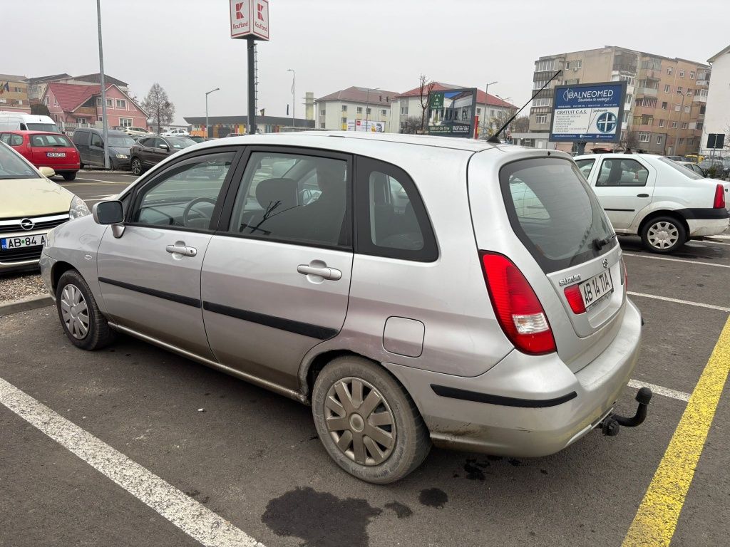 Vând Suzuki Liana 1.6 benzină,  AC .