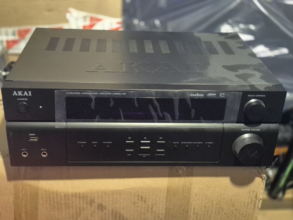 Vând SET complet AKAI/ JBL- in stare Bună!