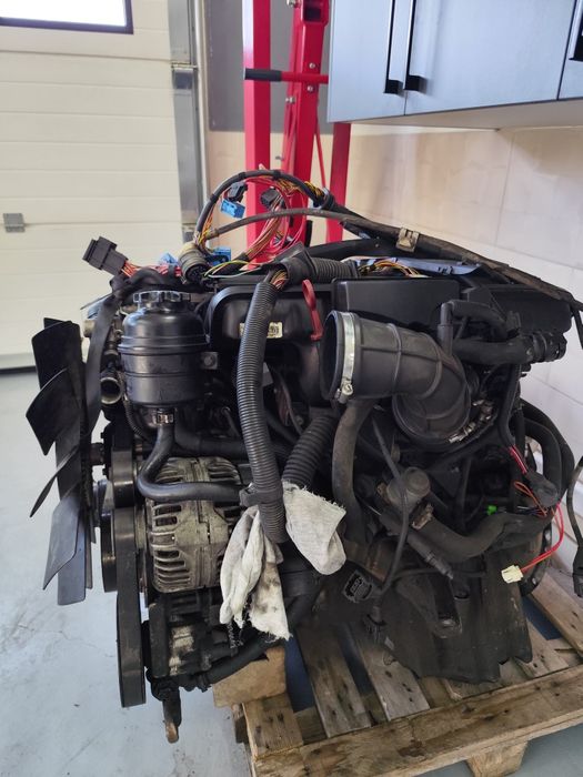 Motor BMW e46 2.5 i
