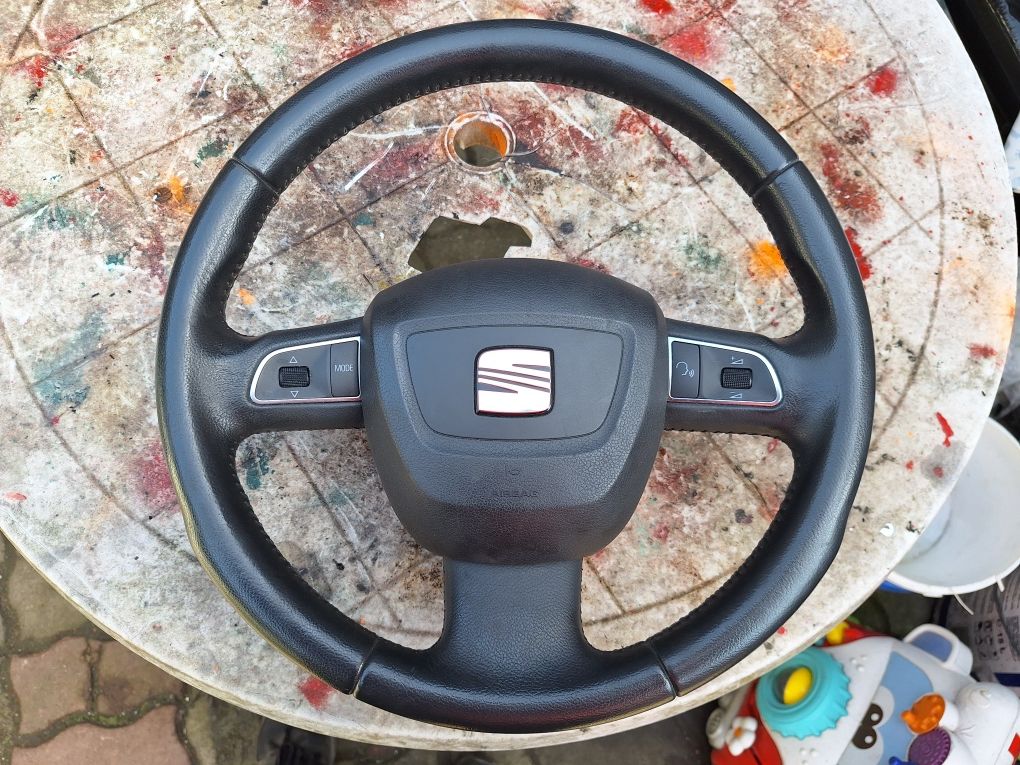 Volan piele Seat Exeo cu airbag și comenzii