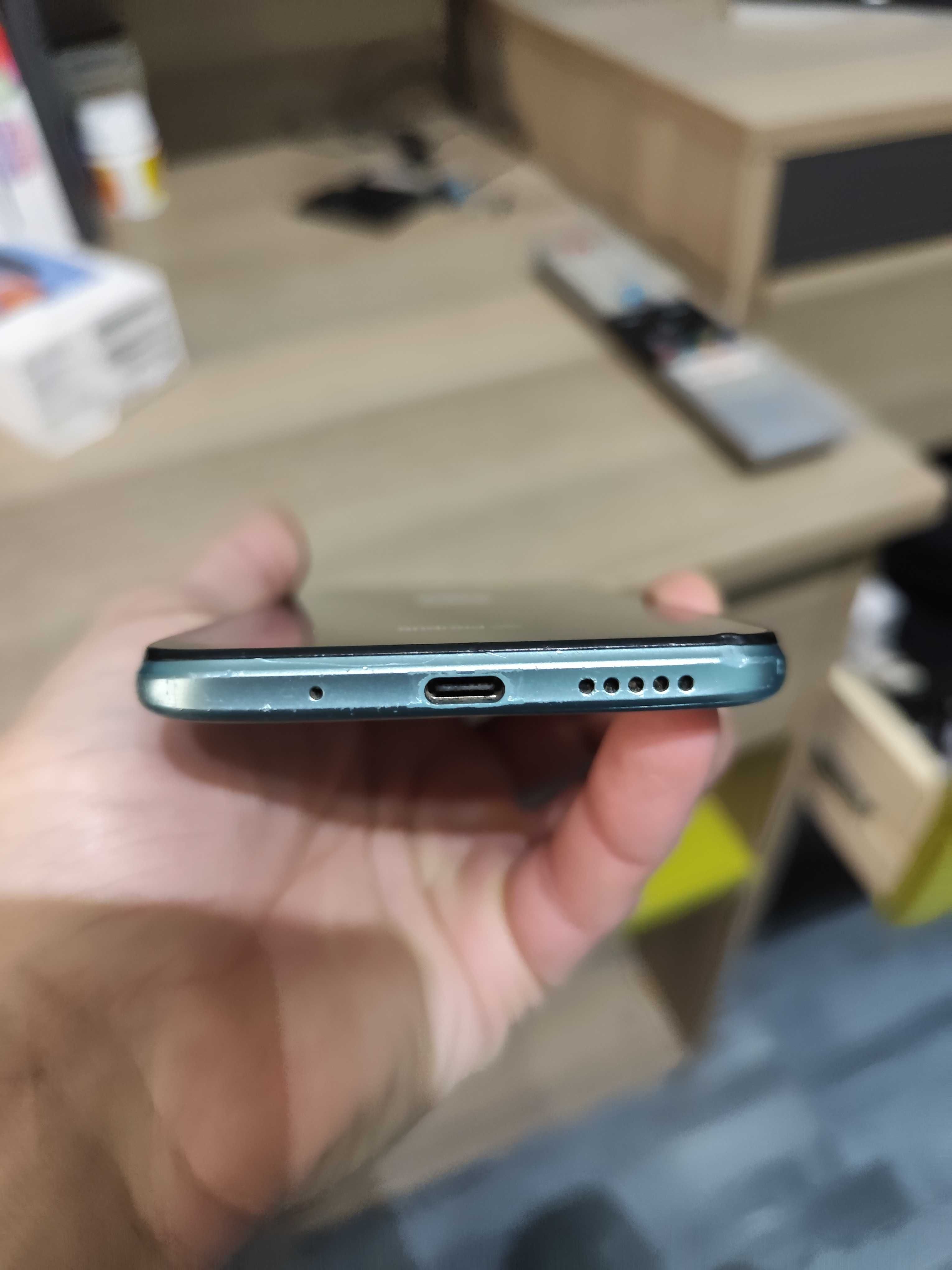 Redmi 10C mint green 4GB RAM 64GB ROM