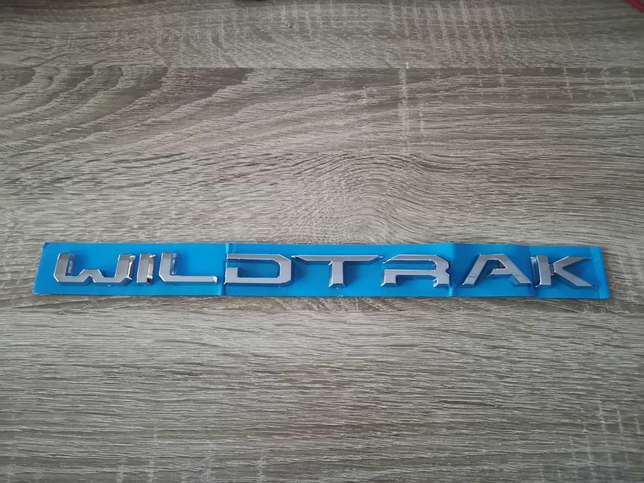надпис Ford Wildtrak малък размер