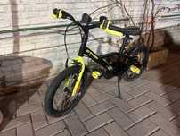 Bicicleta BTWIN Dark Hero 500 Decathlon