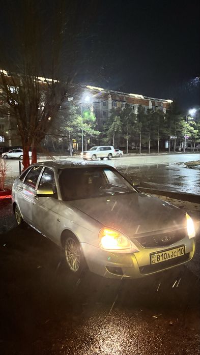 Продам приора 2