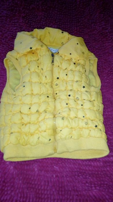 Безрукавка новая. Жилет.