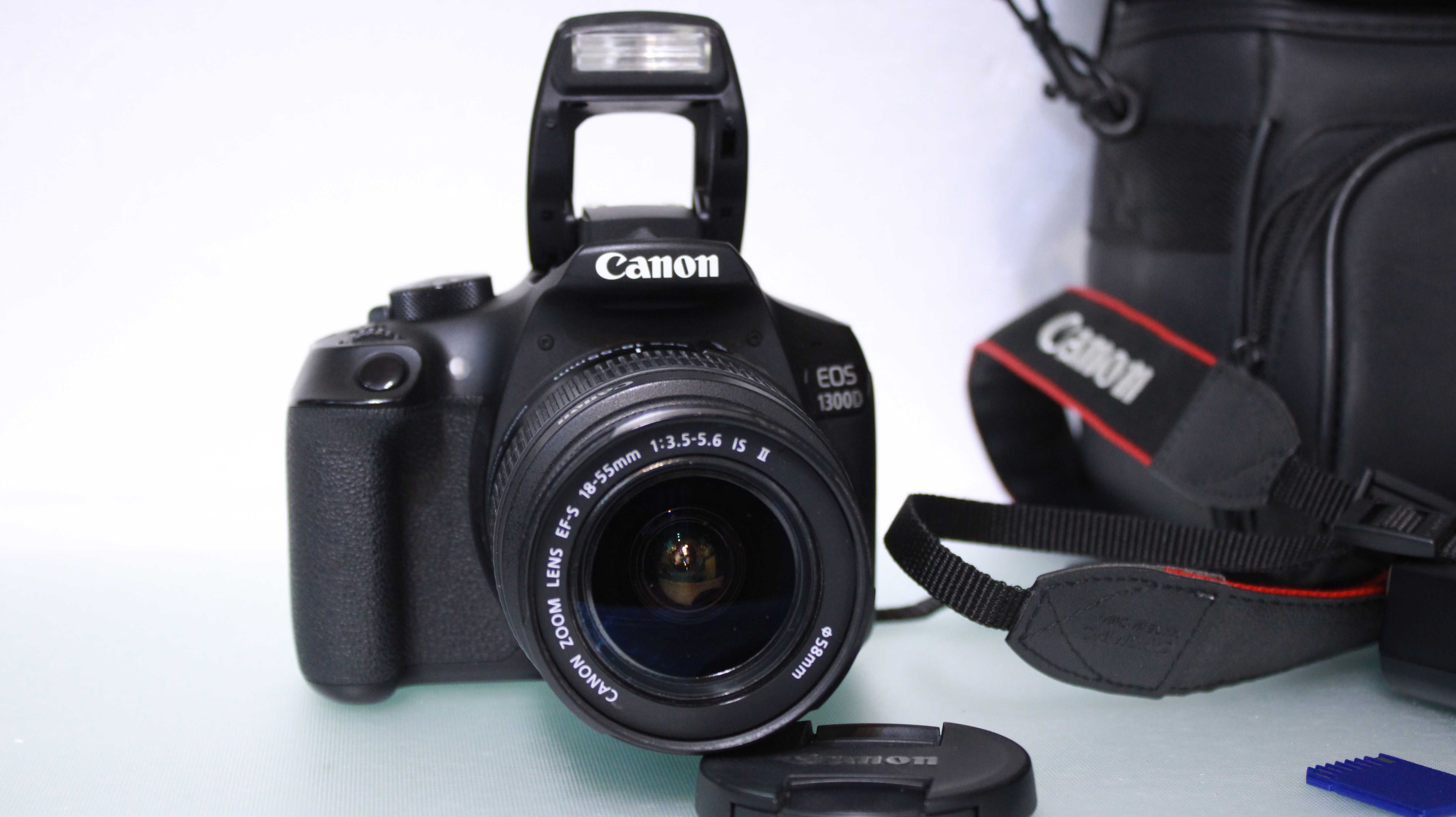 Aparat foto Canon EOS1300D+2 obiective+accesorii.